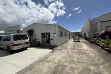 Te Puke Industrial with secure yard