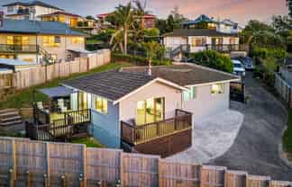 1/55 Lewisham Street, Highland Park