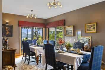 2/41 Mapara Road, Acacia Bay