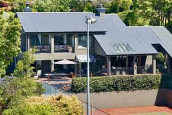 2/41 Mapara Road, Acacia Bay