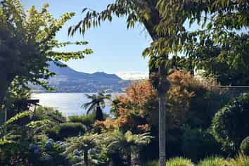 2/41 Mapara Road, Acacia Bay