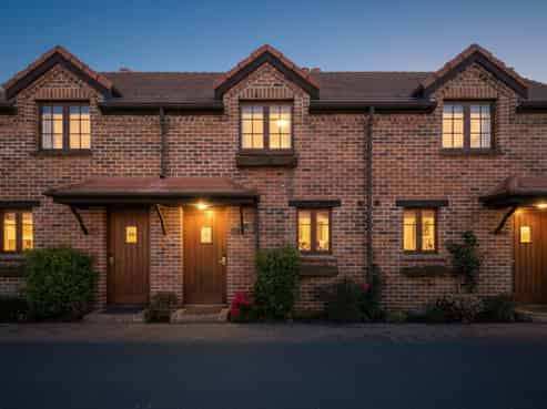 2/7 Quiet Woman Way, Monaco