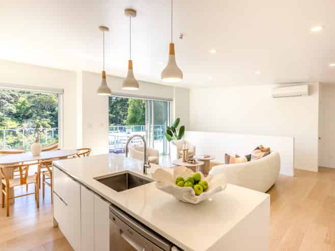 231 Ocean View Road, Oneroa