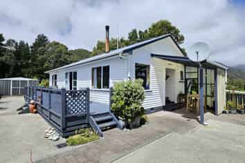 3103 Coast Road, Barrytown