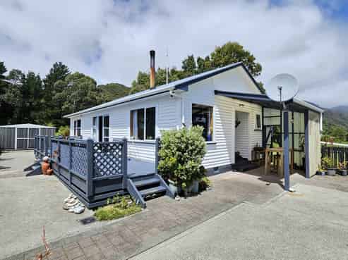 3103 Coast Road, Barrytown