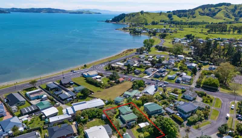 7 Banks Road, Kawakawa Bay