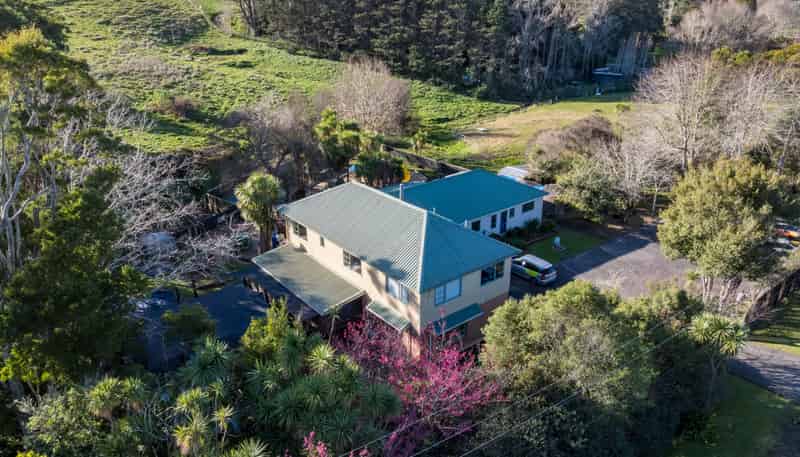 42 Taha Road, Waimauku