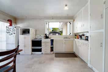 2/10 Neal Avenue, Glenfield