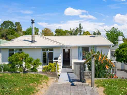 2/10 Neal Avenue, Glenfield