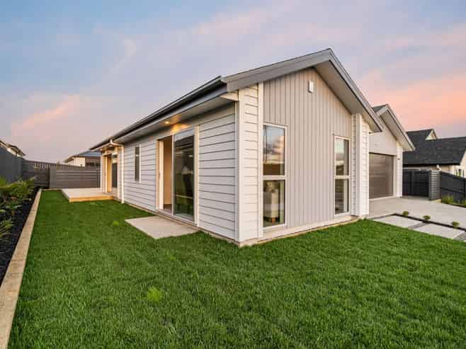 6 Tipu Crescent, Milldale