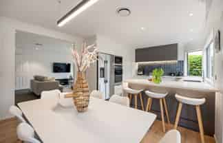 4 Sheriff Place, Riverlea