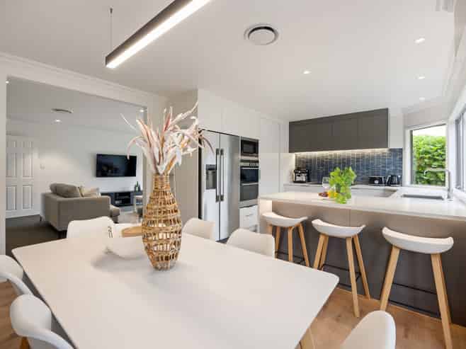 4 Sheriff Place, Riverlea