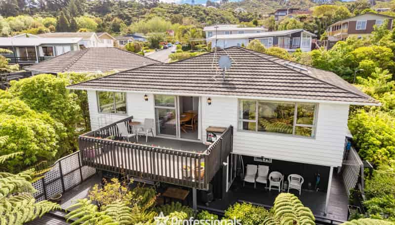 73 Tirohanga Road, Tirohanga