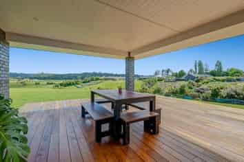 22 Awatiro Drive, Kaukapakapa