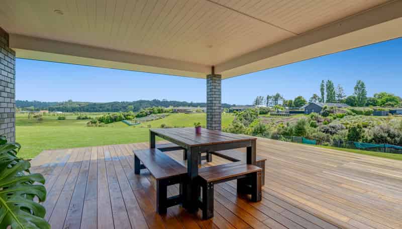 22 Awatiro Drive, Kaukapakapa