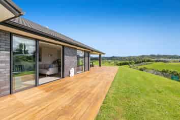 22 Awatiro Drive, Kaukapakapa