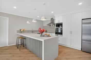 6 Vivien Place, Patumahoe