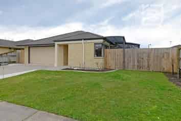 5 Nobleman Place, Hamilton East