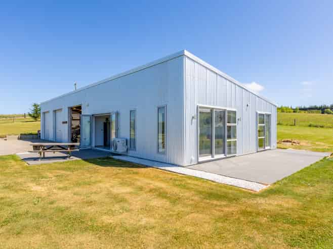 171 Mcleods Road, Sefton