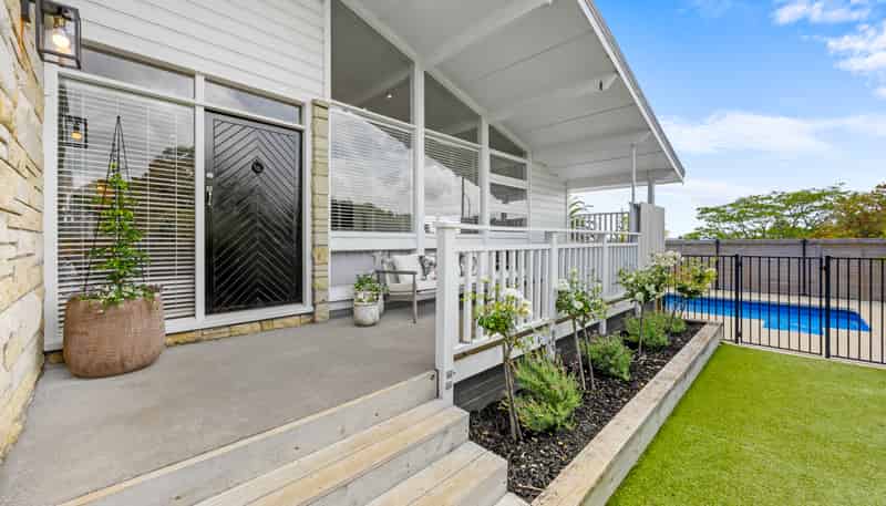 48 Ellesmere Crescent, Pakuranga Heights