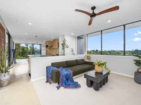 181 Point View Drive, East Tamaki Heights