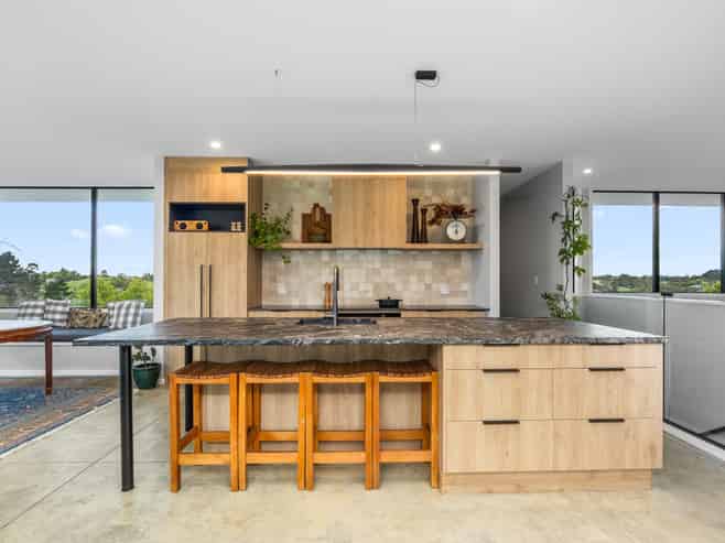 181 Point View Drive, East Tamaki Heights