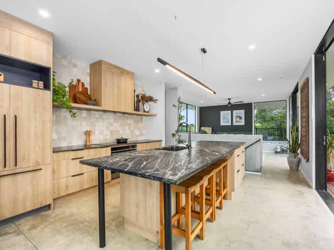 181 Point View Drive, East Tamaki Heights