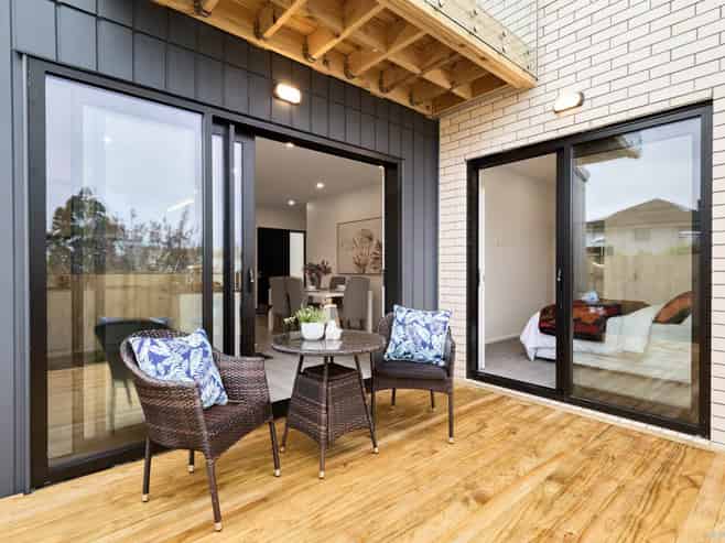 1-4/9 Helvetia Road, Pukekohe