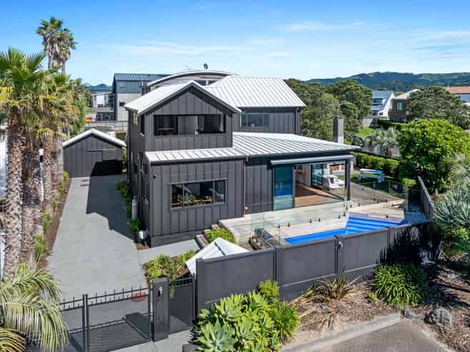 18 Excelsior Way, Omaha