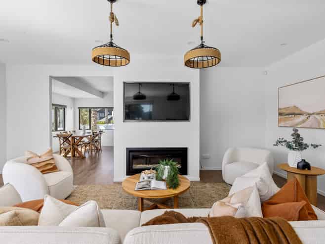 18 Excelsior Way, Omaha