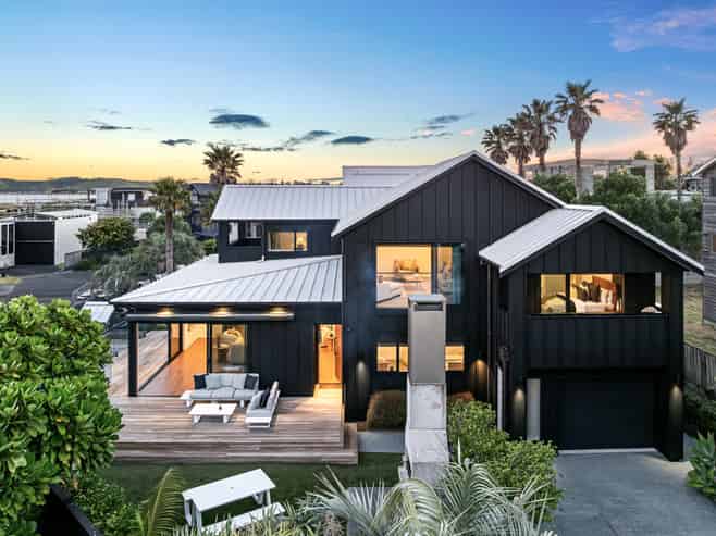 18 Excelsior Way, Omaha