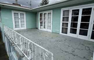 2/27 Quona Avenue, Hillsborough