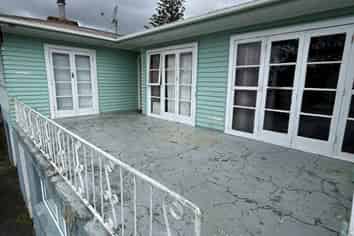 2/27 Quona Avenue, Hillsborough