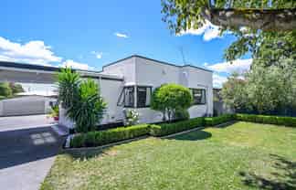 809 Duke Street, Mahora