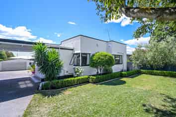 809 Duke Street, Mahora