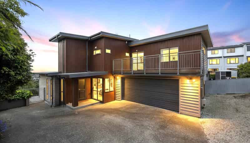 937A East Coast Road, Torbay