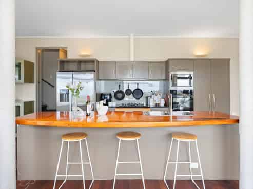 937A East Coast Road, Torbay