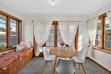 370 Keyes Road, New Brighton