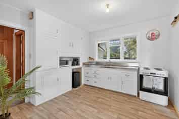 370 Keyes Road, New Brighton