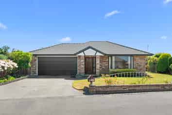 12 Jerez Place, Hei Hei