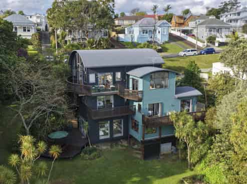 60 Palmerston Road, Birkenhead