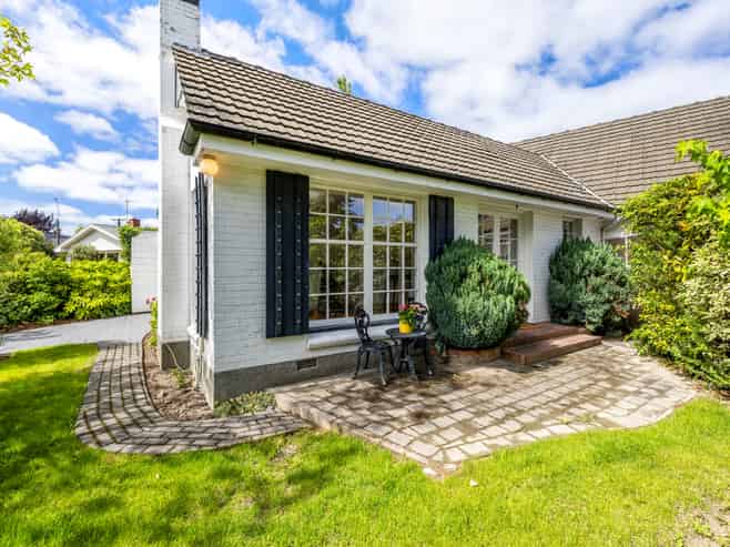 2/3 Tuirau Place, Ilam