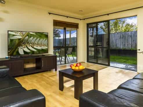 12 Kanuka Way, Albany