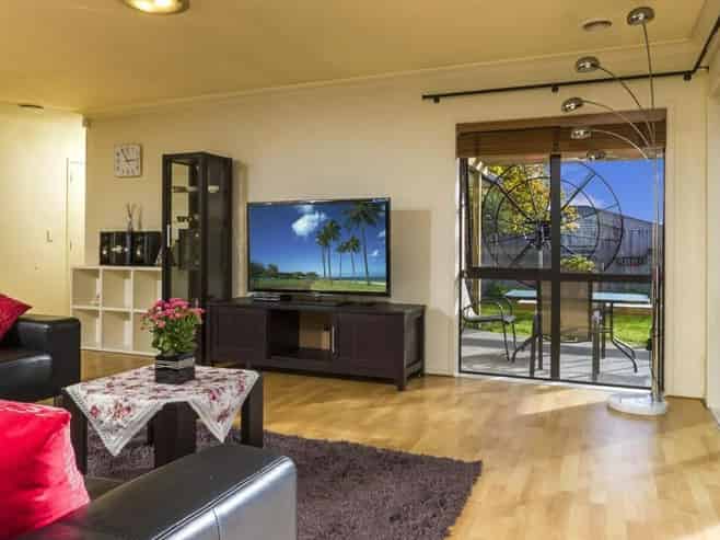 12 Kanuka Way, Albany