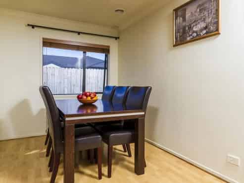 12 Kanuka Way, Albany