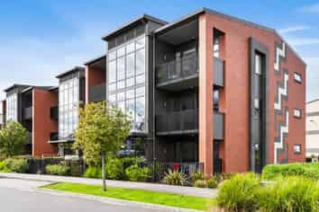 203/38C Fraser Avenue, Northcote