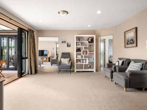 10 Drumfearn Place, Rototuna