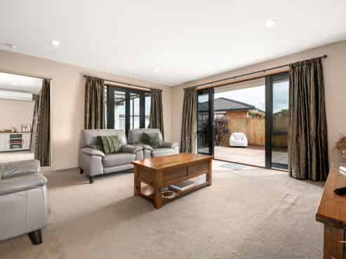 10 Drumfearn Place, Rototuna