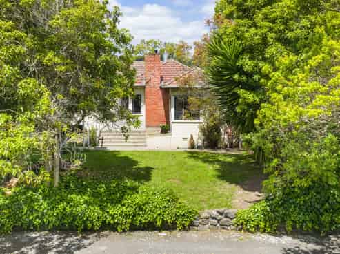 5 Montgomery Terrace, Hokowhitu