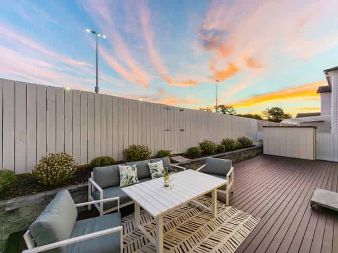 11 Bight Road, Long Bay